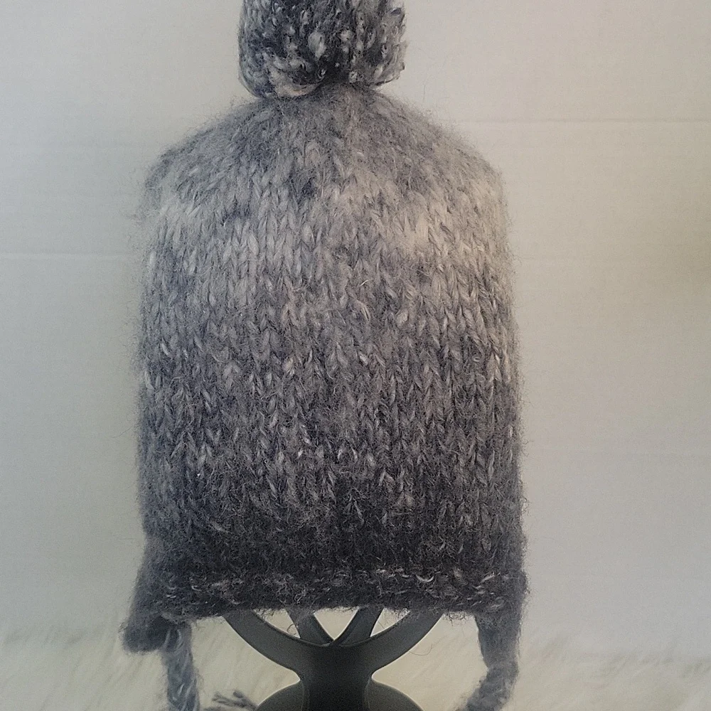 Turtle Fur Gray Knit Pom Winter Ear Flap‎ Hat Unisex OS